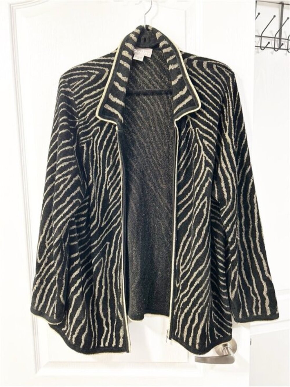 Vintage 90s Y2k TanJay Women's Zebra Print Cardigan Sweater Black 2X Whimsigoth